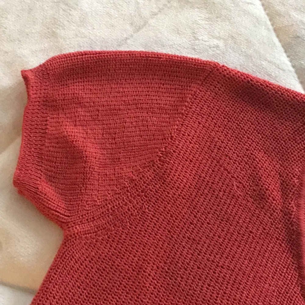 Crop top - Picture 3 of 10